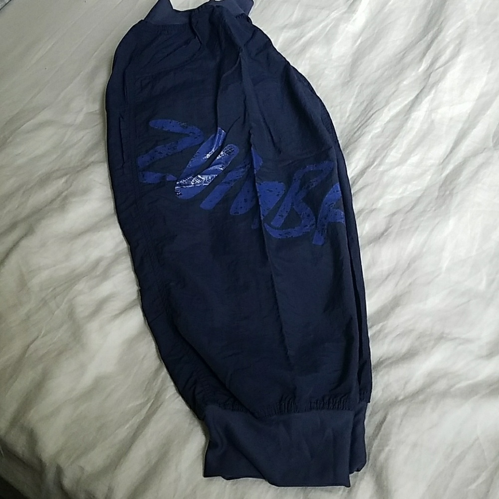 FLASH SALE!! New w/tags Zumba Fitness Feelin' It Cargo Capri